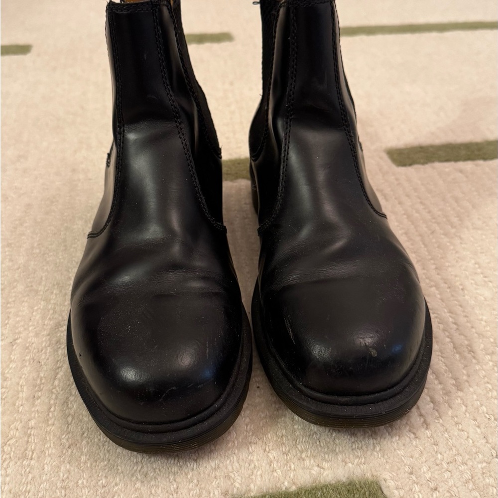 dr. marten’s 2976 smooth leather chelsea boots